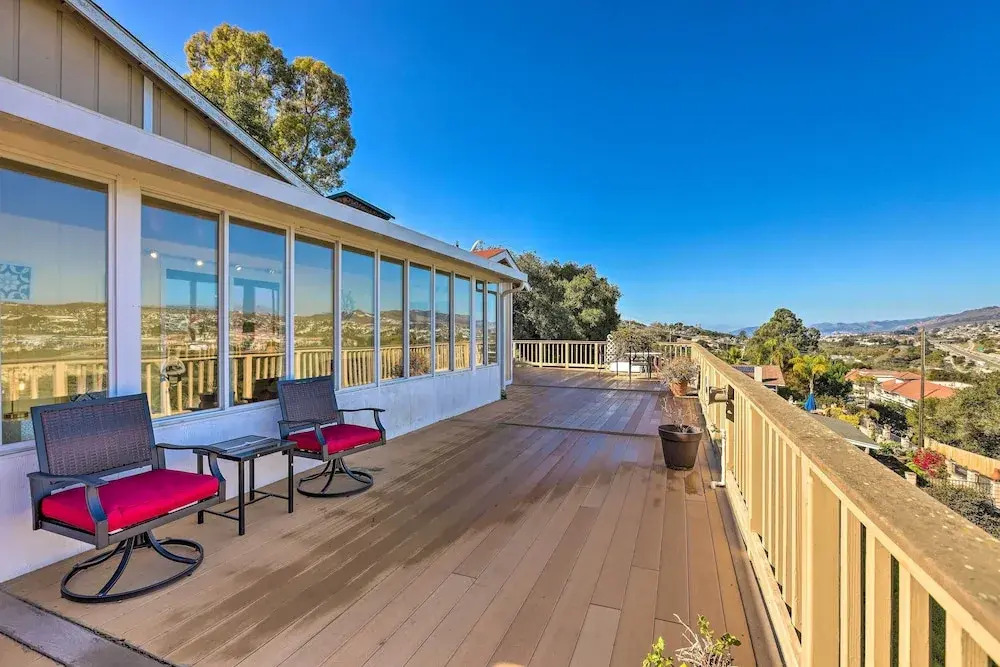 Retro House w/ Deck & Arroyo Grande View