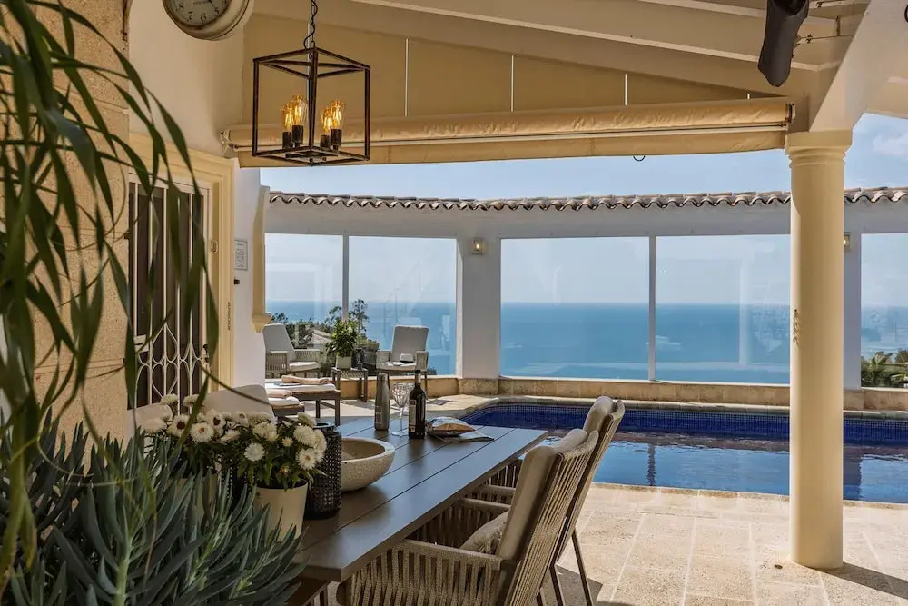Rijos in J vea With 3 Bedrooms and 3 Bathrooms