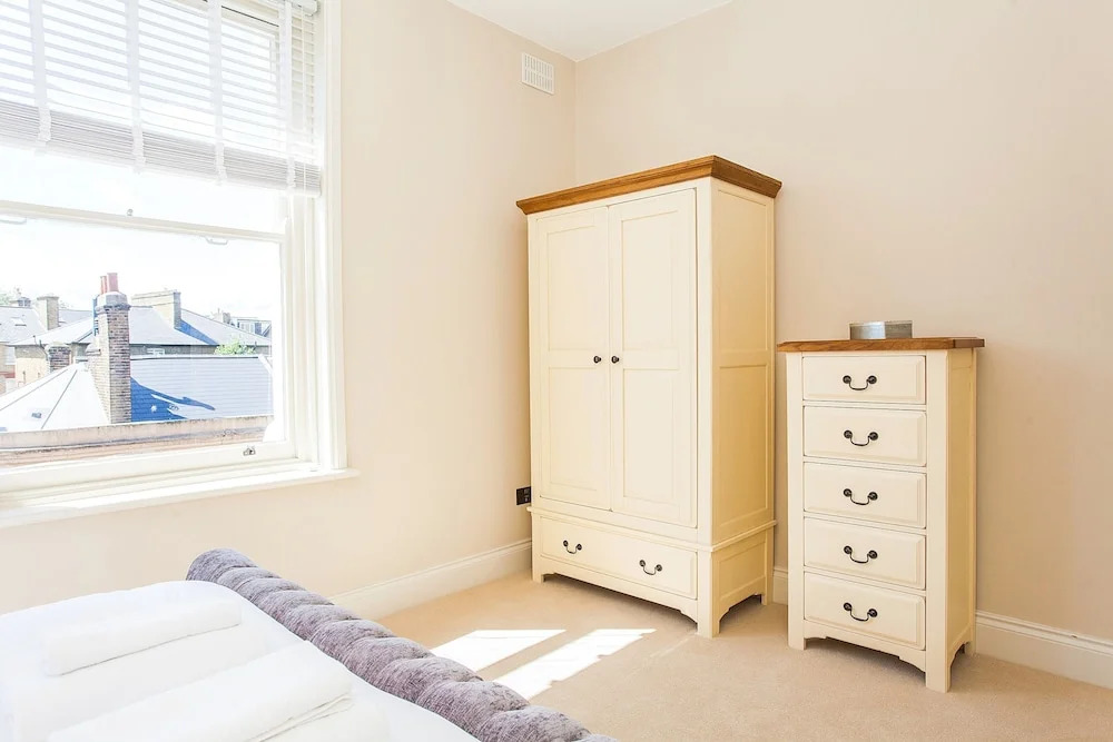 Newly Renovated 2 Bed in Wimbledon Village