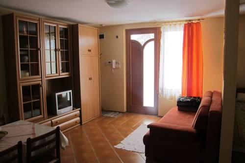 CarpeDiem Apartmanház