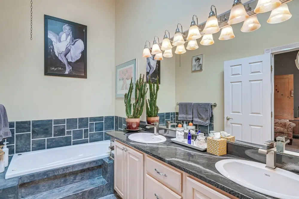 Inviting Great Falls Home w/ Wraparound Deck!