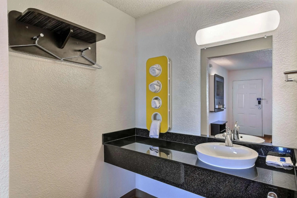 Motel 6-Pleasanton, CA