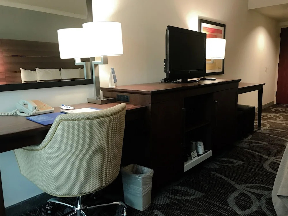 Comfort Inn and Suites Anaheim