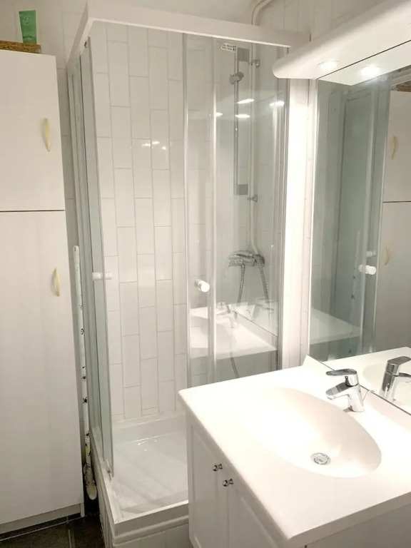 Studio in Mont-de-lans, With Wonderful Mountain View and Furnished Balcony - 10 m From the Slopes