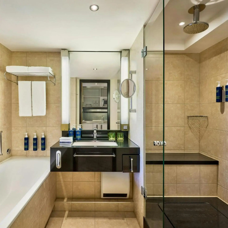 Four Points by Sheraton Munich Arabellapark