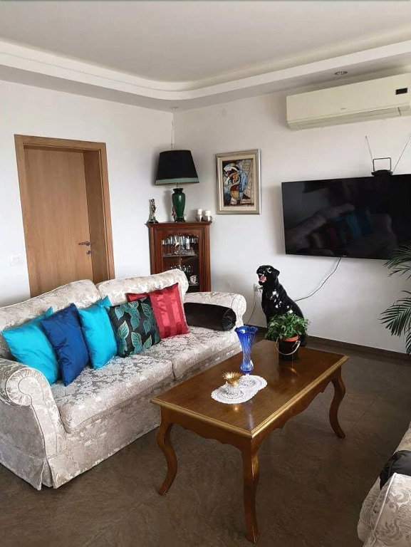Greta Apartment