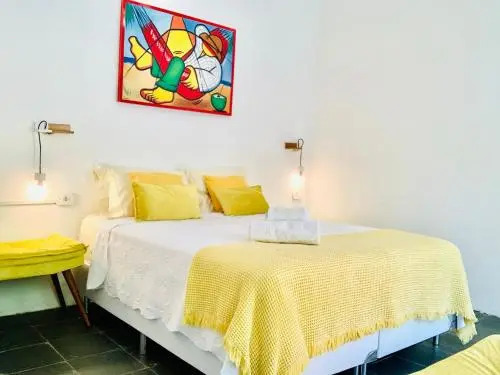 Blanca Hostel & Bar