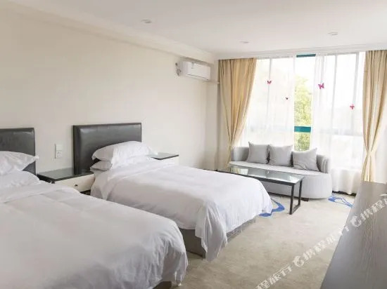 211 E-sports Hotel (Jinshan City Beach)