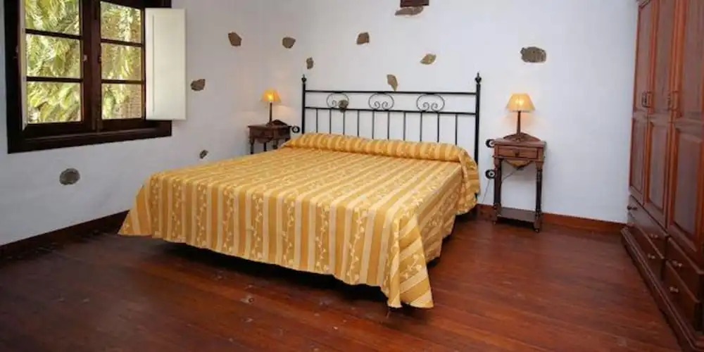 Villa - 3 Bedrooms with Pool - 102782