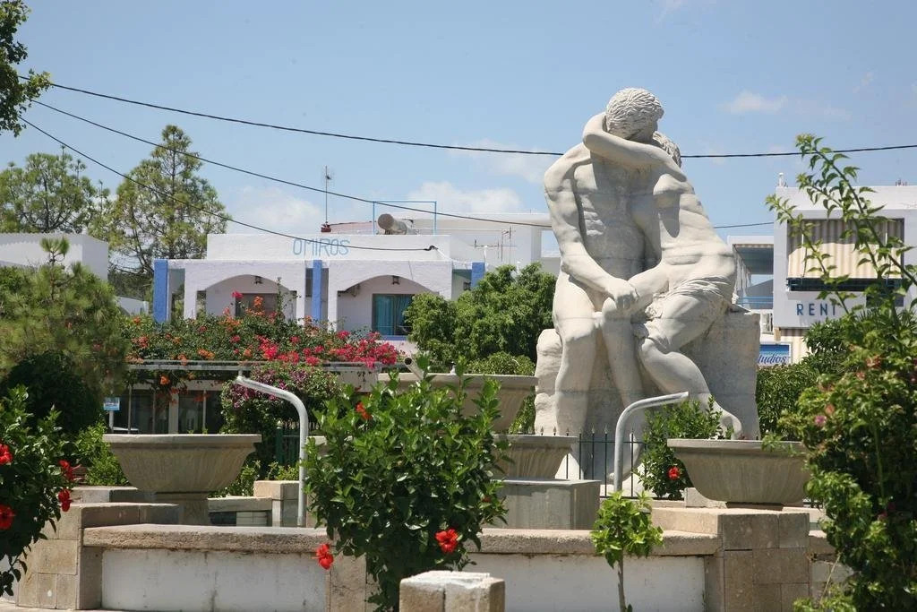 Omiros