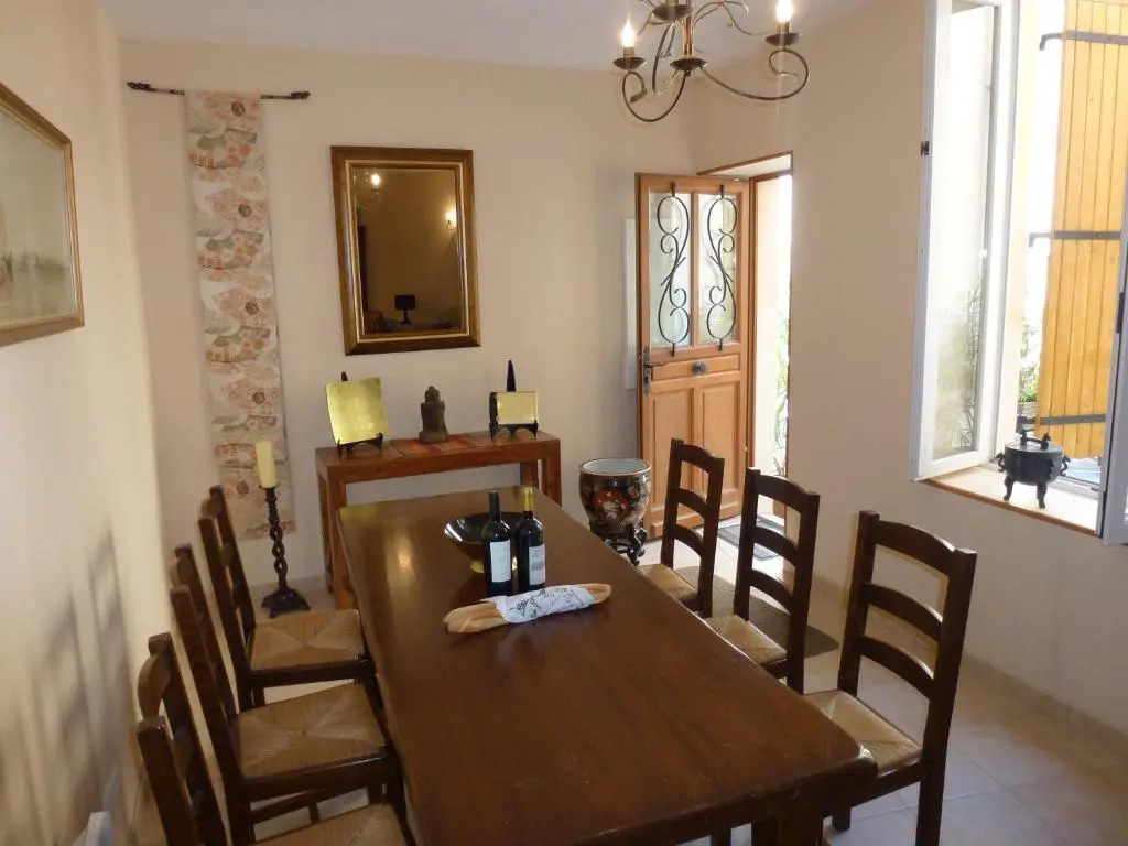 Comfortable Gite (3) in attractive Languedoc village