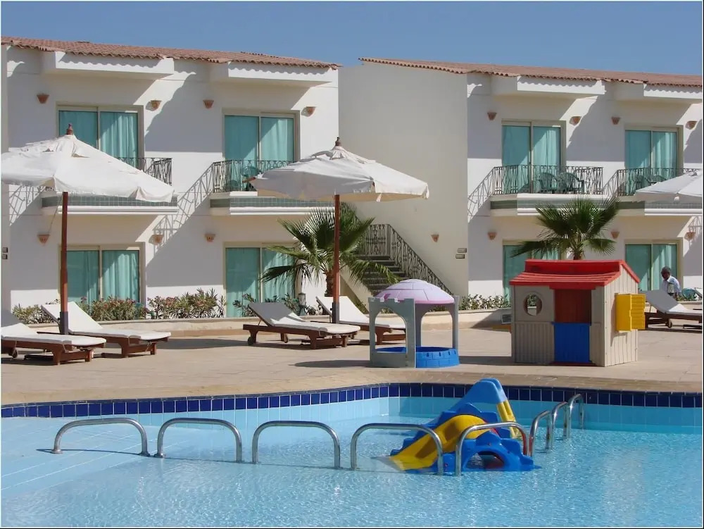 Elaria Beach Resort