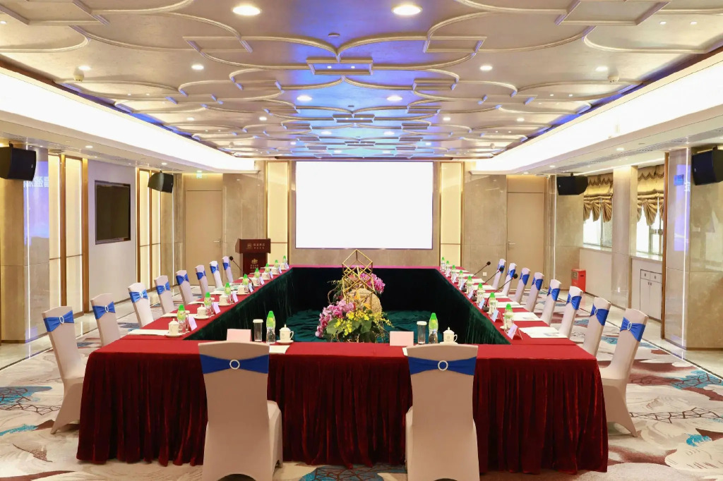 Rich Forex Hotel