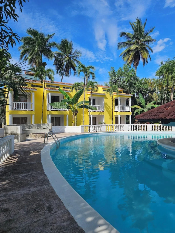 Hotel Grand Village
