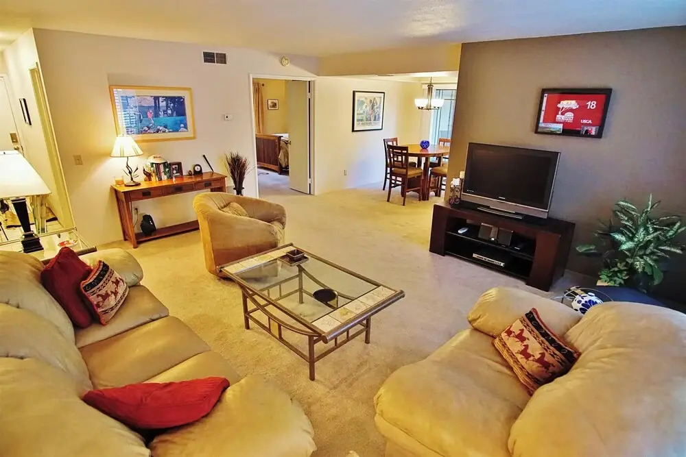 Walk to Fashion Park! Phoenix Abode w/ Pool Access
