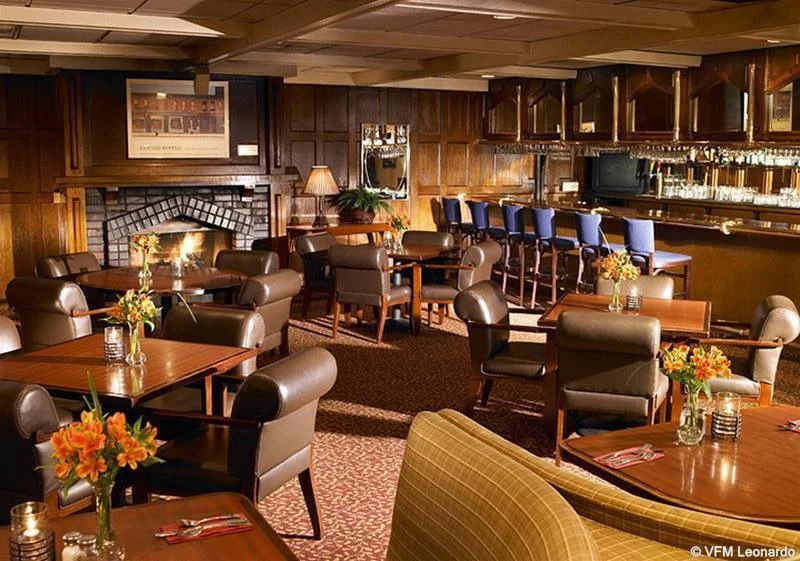 Sixth Avenue Inn