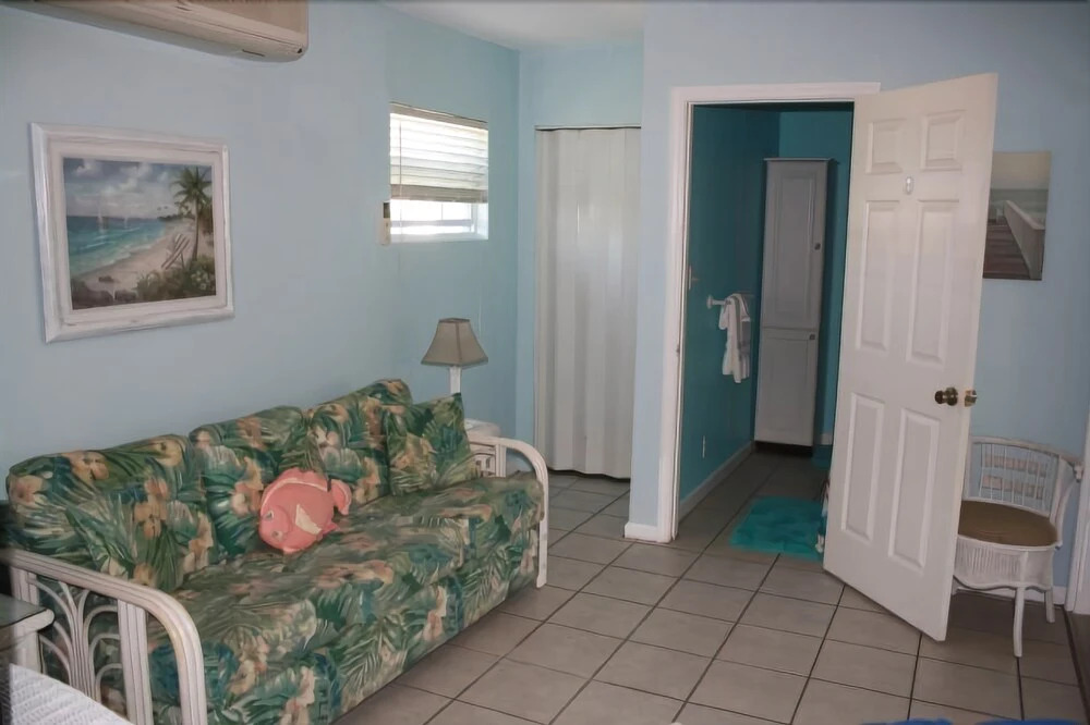 Two Palms #16831 1 Bedroom 1 Bathroom Cottage