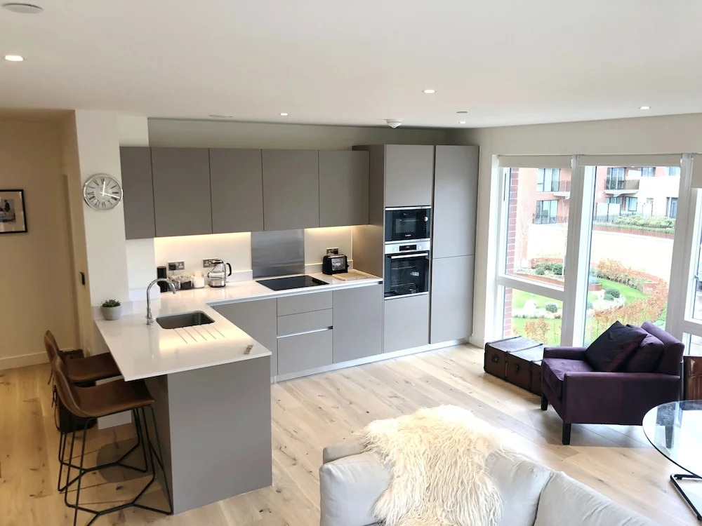Royal Arsenal Apartment With Great Views