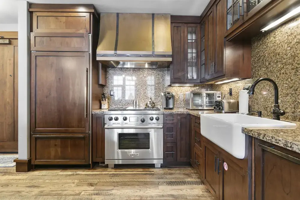 Arrowleaf Lodge - Two Bedroom Condo #401 by Deer Valley Resort