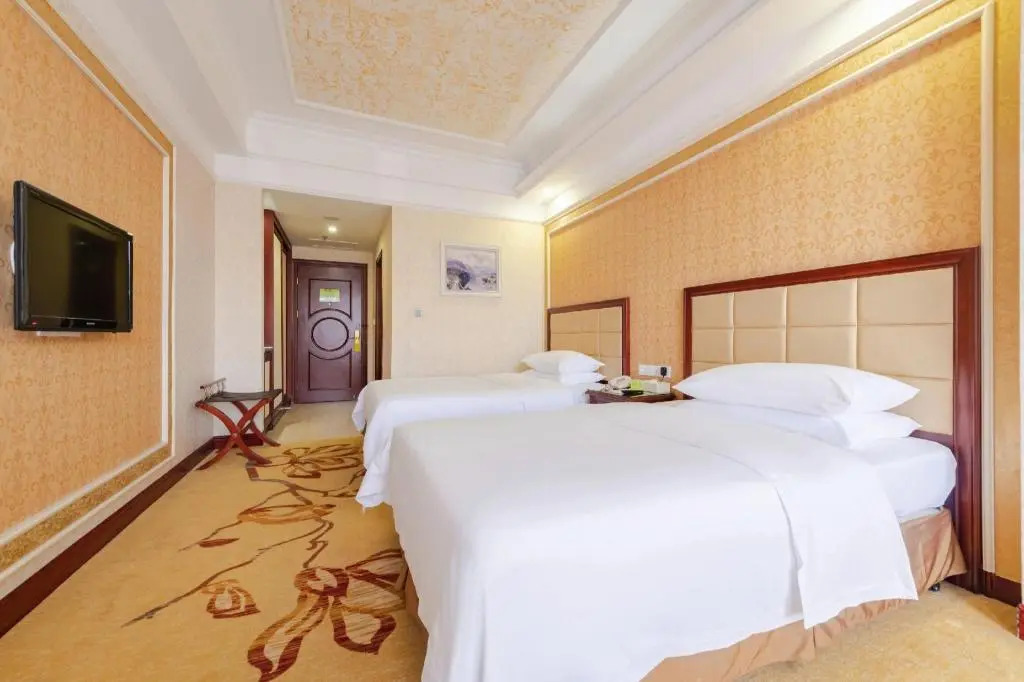 Vienna Hotel Shenzhen Songgang Yanchuan Road