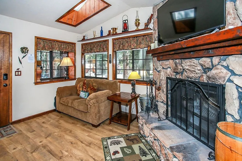Goldilocks Getaway-1828 by Big Bear Vacations