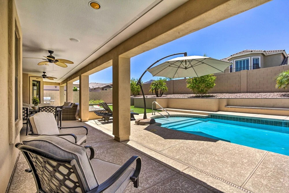Snowbird Haven w/ Pool! 11 Mi to Dtwn Phoenix