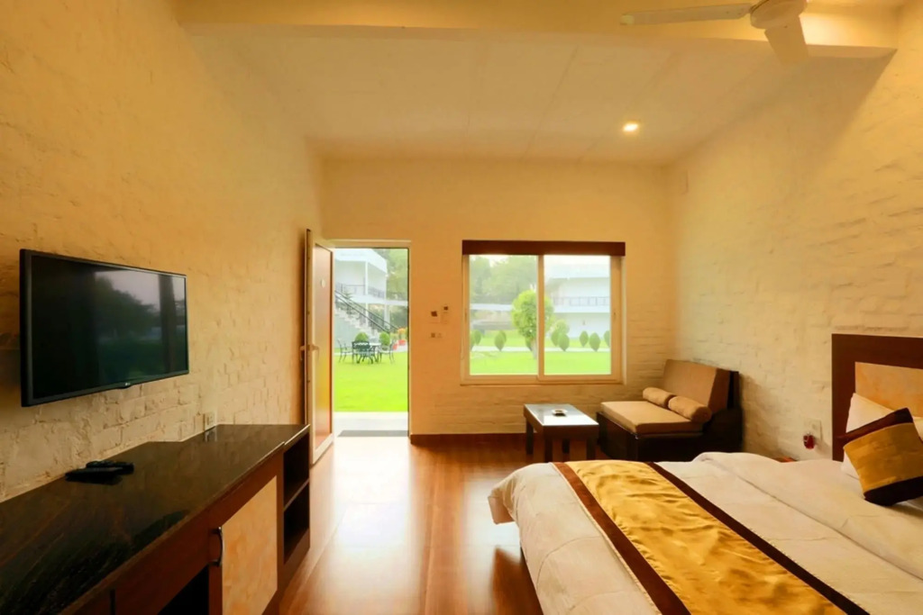 Aapno Ghar Resort & Amusement Park