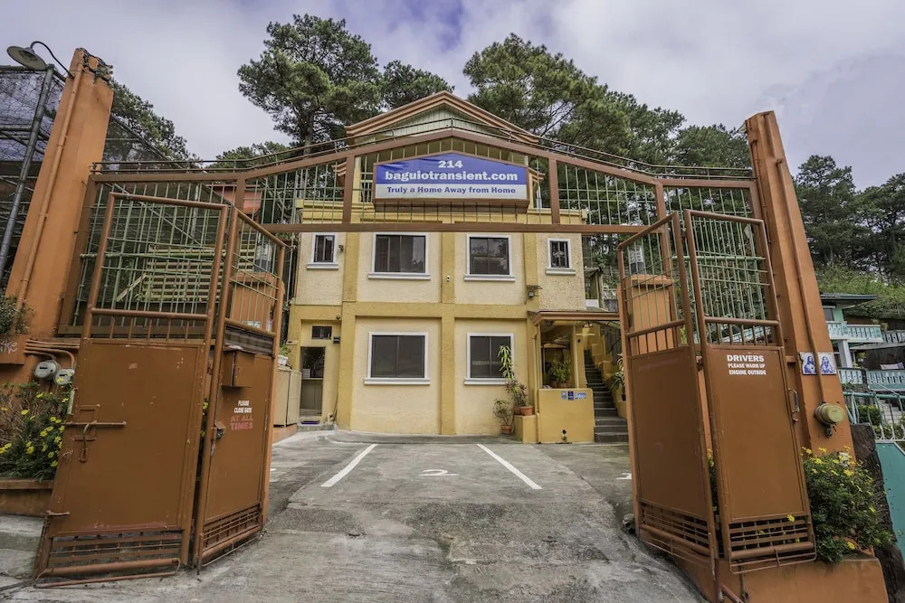 OYO 748 Baguio Transient Dot Com