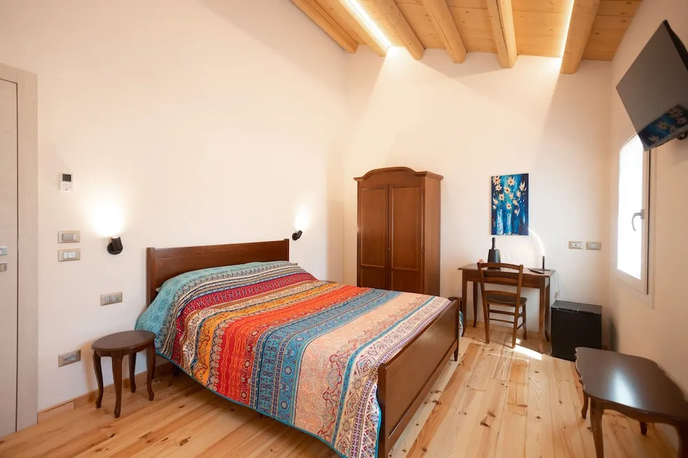 B&B Basta Bussare