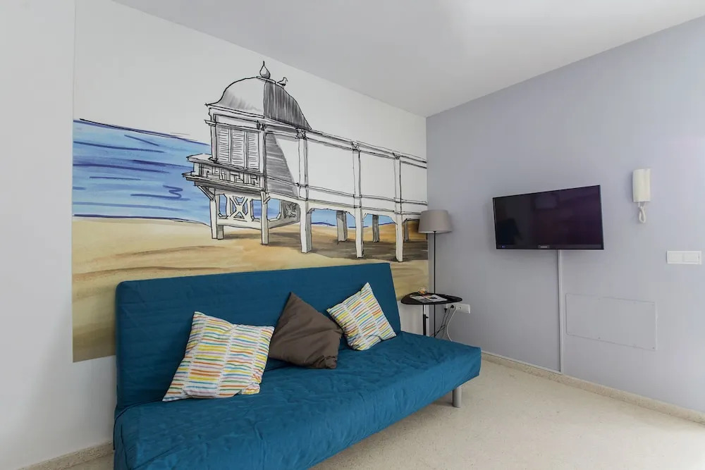 Apartamento PUERTA-CALETA by Cadiz4Rentals