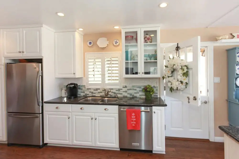 6302 W. Ocean Front (68447)