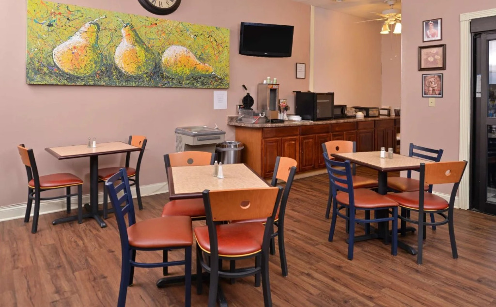 Americas Best Value Inn Three Rivers