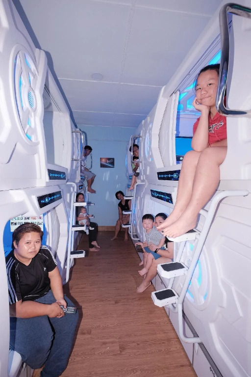 Audrey Capsule Hostel