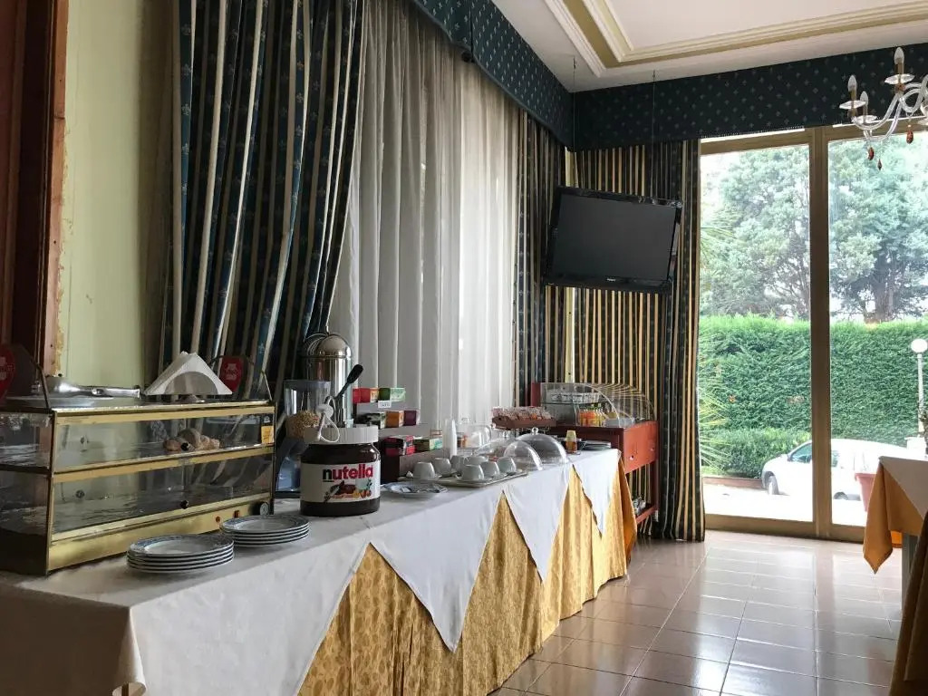 Cristal Hotel