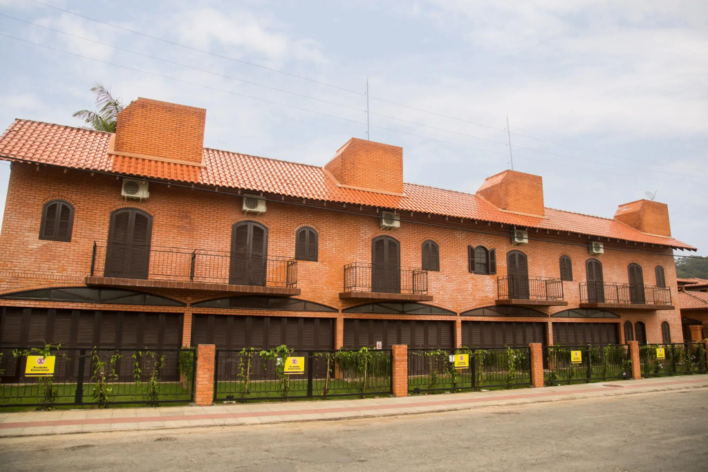 Elite Hotel
