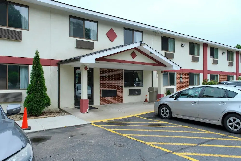 Gardner Inn