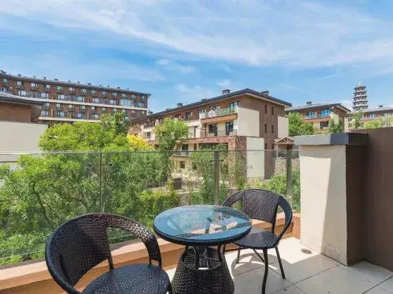Beijing Fairy Tale Water Town Holiday Villa (Gubeikou Water Town Scenic Area)