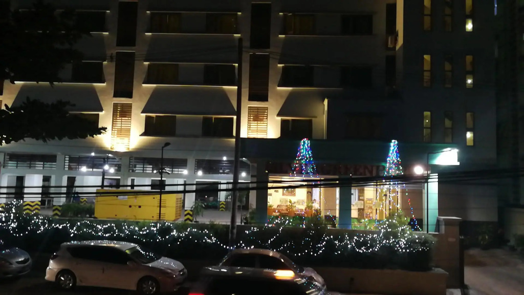 Silver Green Hotel