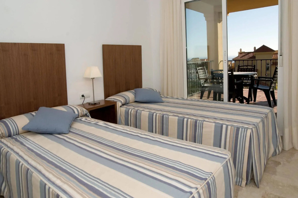 Apartamentos Atalayas de Riviera