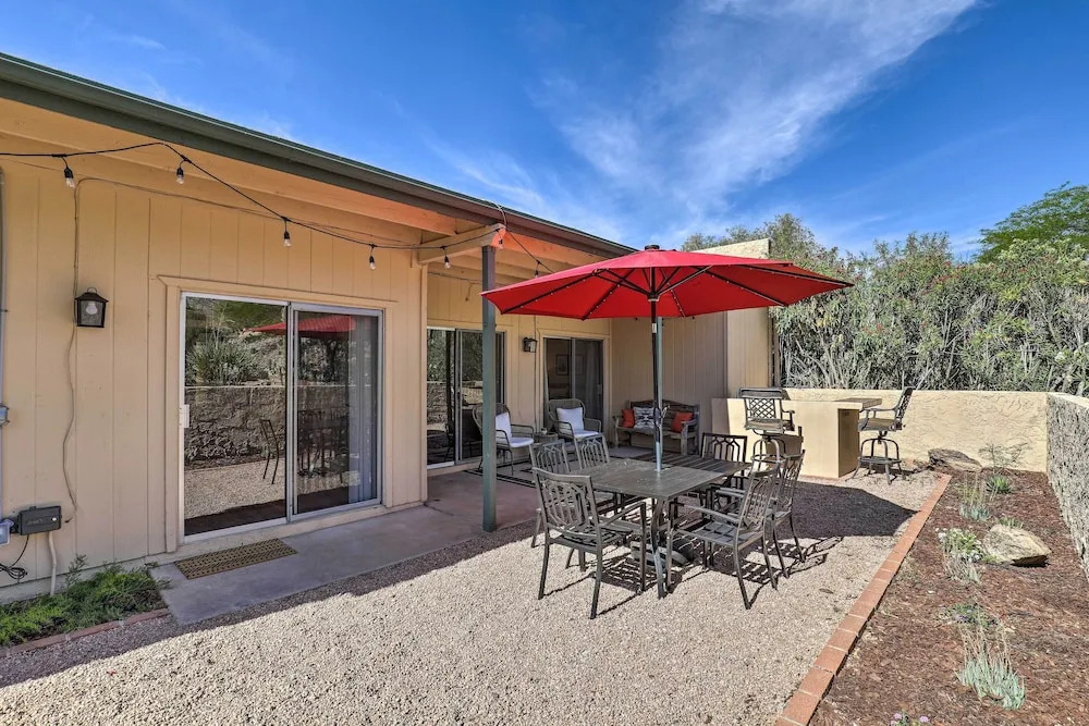 Tucson Foothills Oasis Near Hiking Trails!