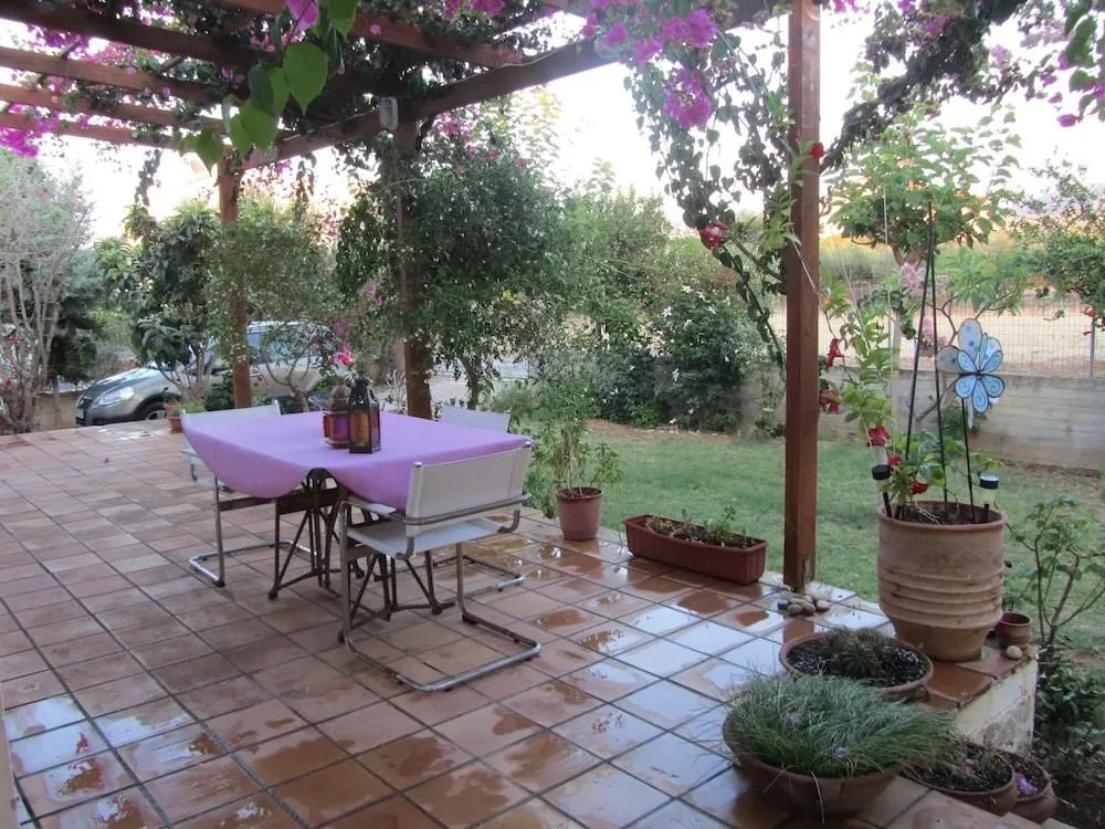 Villa in the Garden