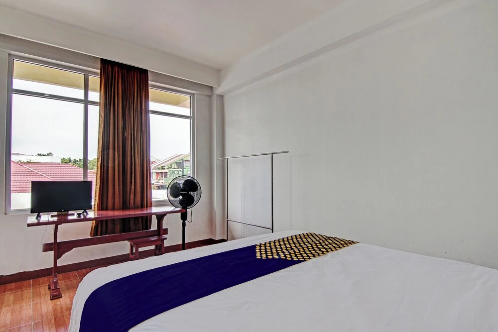 Hotel O Pondok Anggrek Syariah