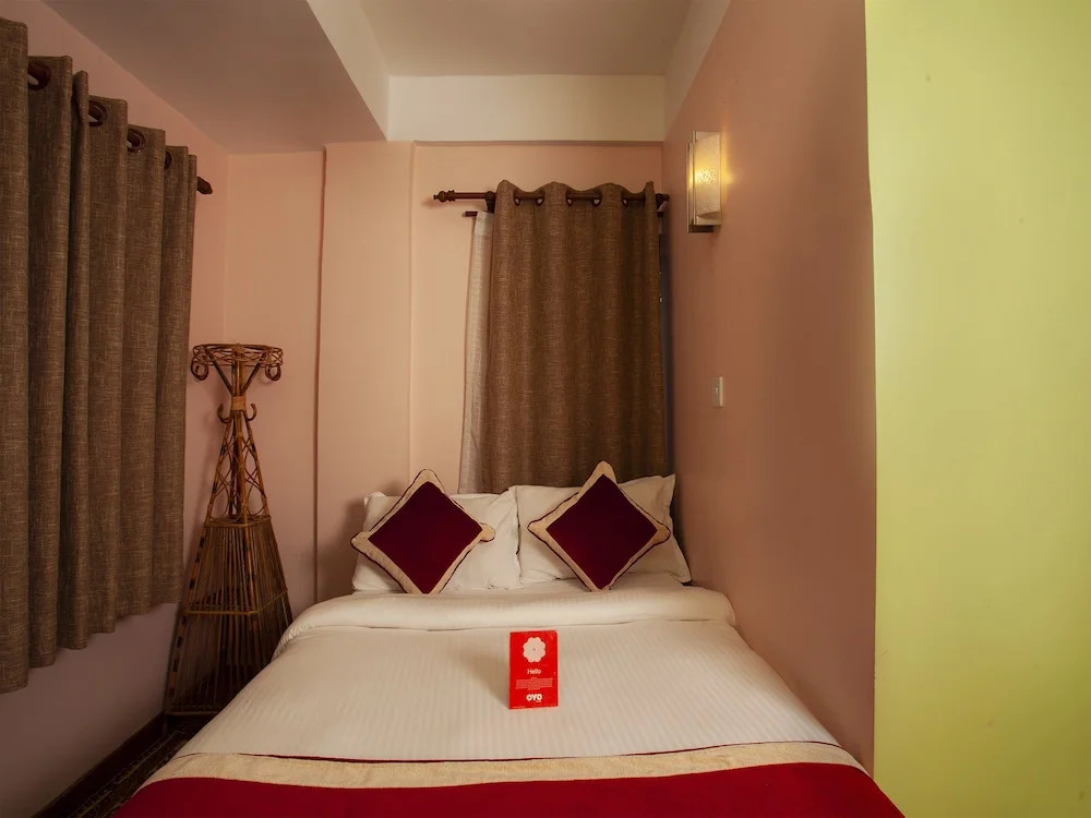 OYO 207 Hotel Cirrus