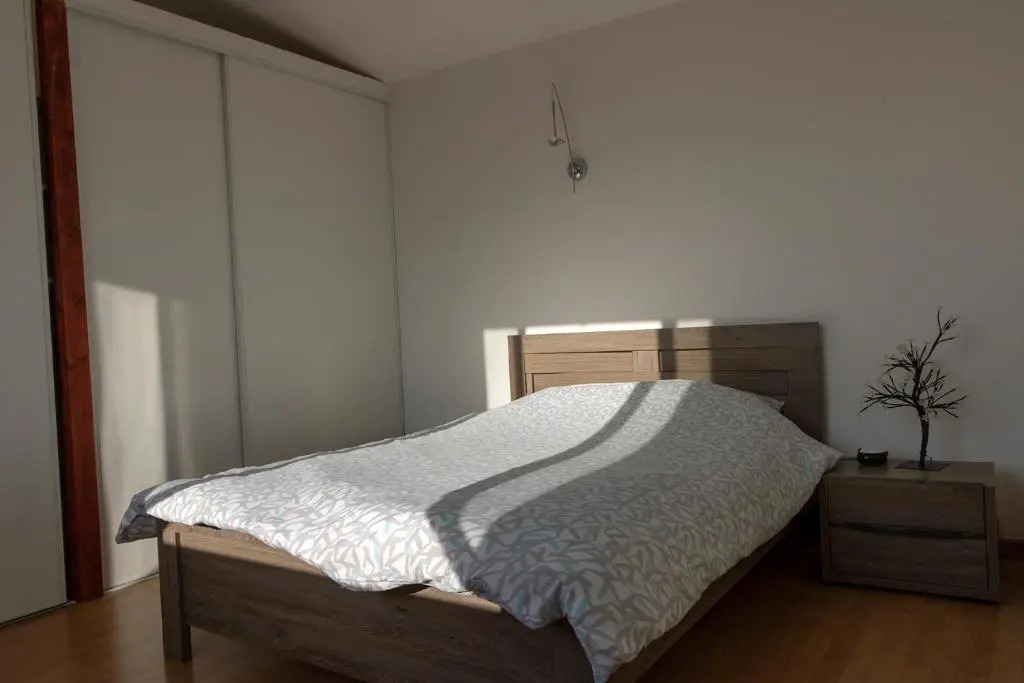 Apartement Maenat