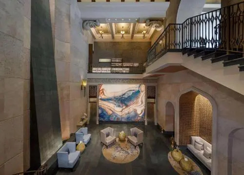 Palm Beachfront Estate Sunset Atlantis views