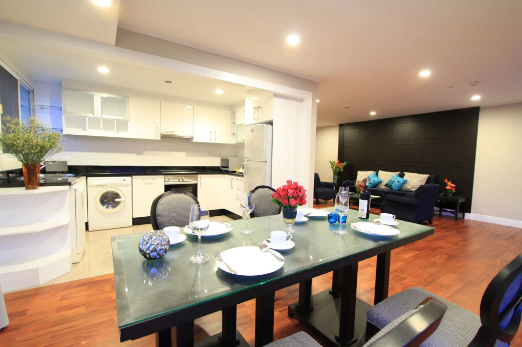 GM Complex Apartment
