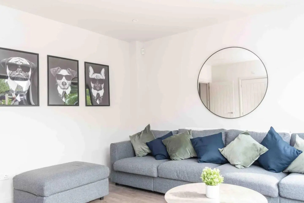 Newly Extended 3 Bed Family home Near Graves Park