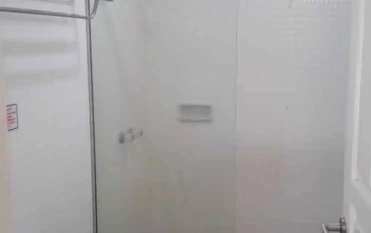 展玉德格拉比卢会议型酒店(Cianjur Delaga Biru Convention Hotel)