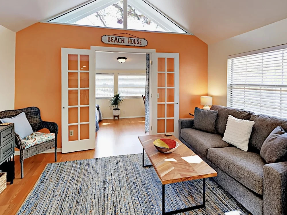 5313 26th Ave S Home 2 Bedrooms 2 Bathrooms Home