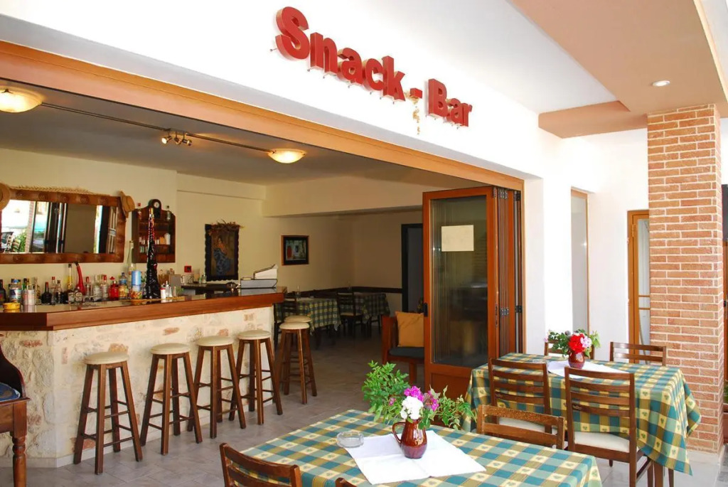 Apollo City Hotel